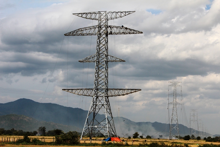 Đóng điện thành công Công trình Đường dây 500kV Vĩnh Tân - Sông Mây